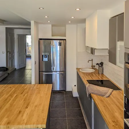 For 8 Guests In Center Apartamento *